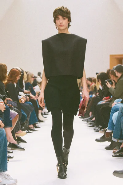 Look 61